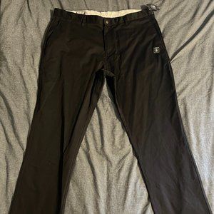 Men Volcom Modern Fit Black Pant Size 40 NEVER BEEN WORN